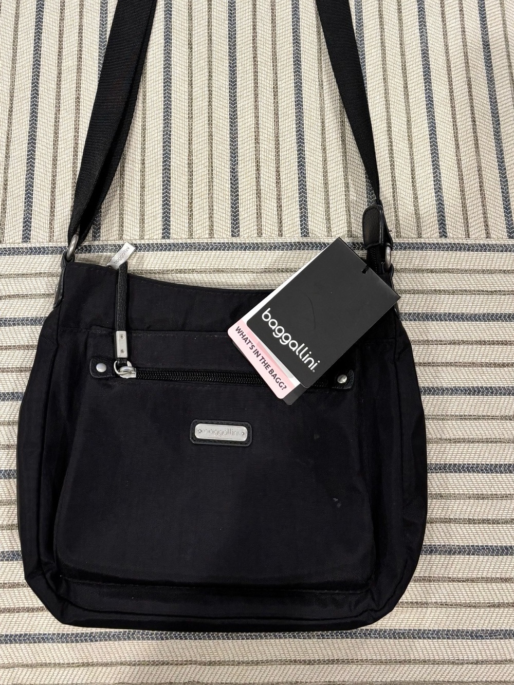 Baggallini Black Crossbody Shoulder Bag